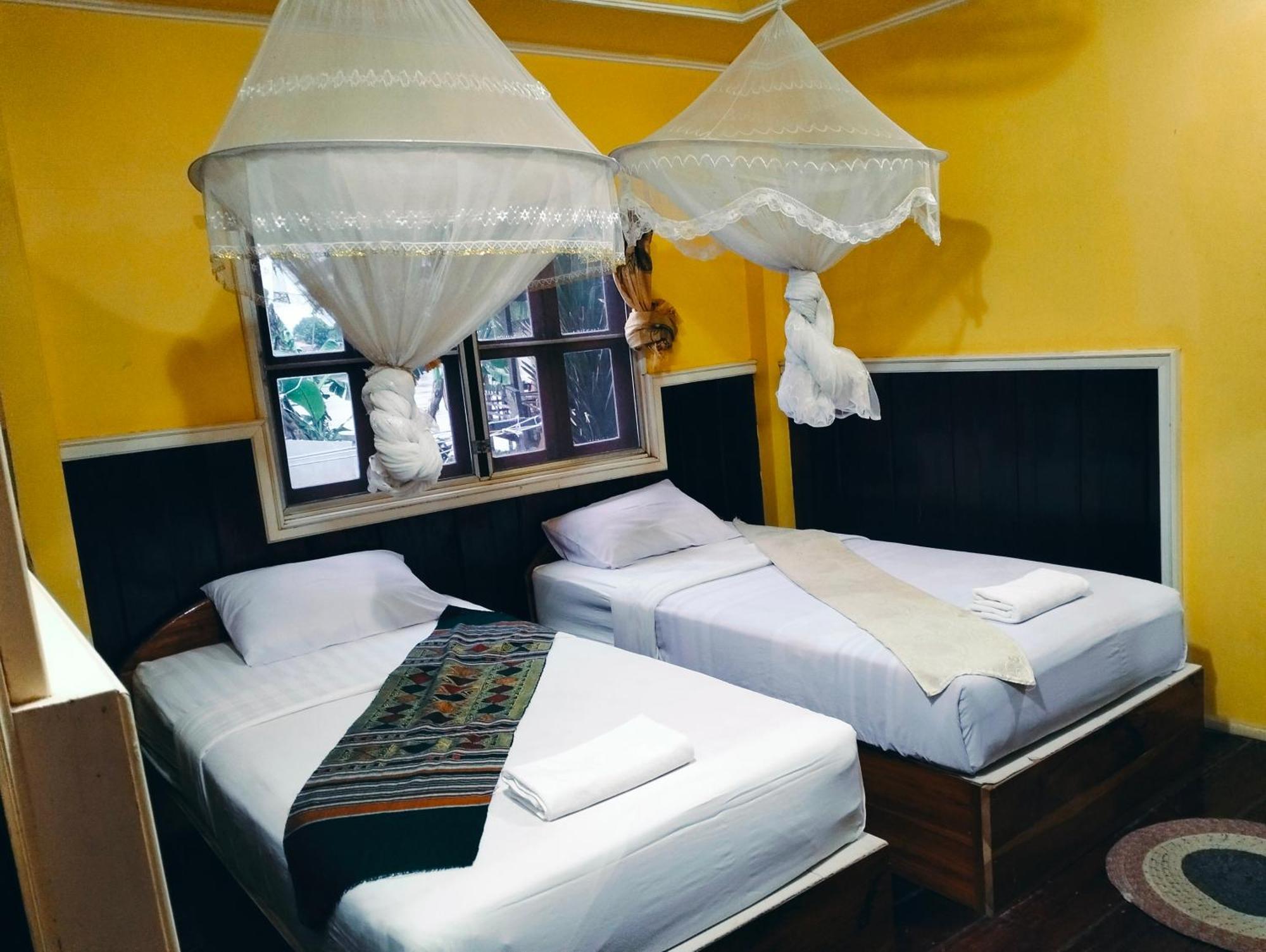 Pan Guest House Donkhone Ban Donsom Extérieur photo